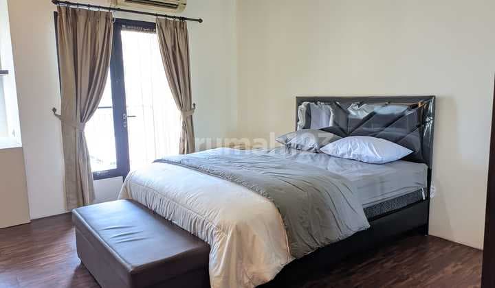 Studio Besar Disewakan Apartemen Tamansari Semanggi Full Furnished