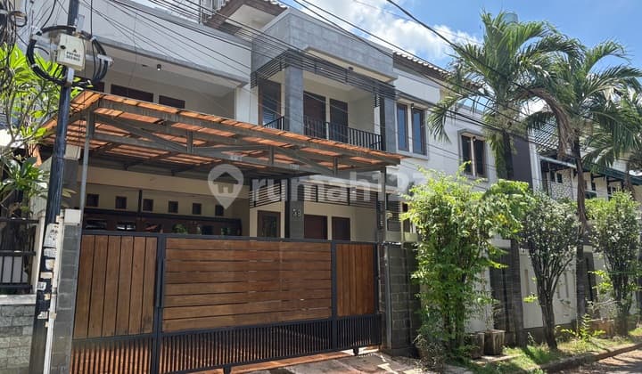 Rumah Second Siap Huni Dalam Komplek di Cempaka Putih