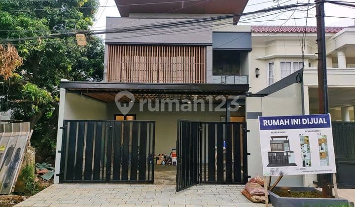 Rumah Mewah Desain Tropical Dalam Komplek Elit Di Duren Sawit