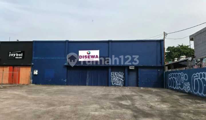 Disewakan Gudang Strategis Jalan Utama Jatibening