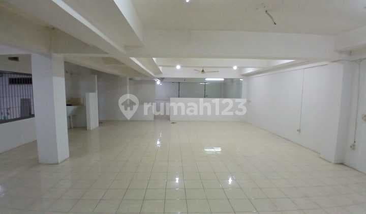 Disewakan Ruangan Basement Komplek Ruko Ciganjur