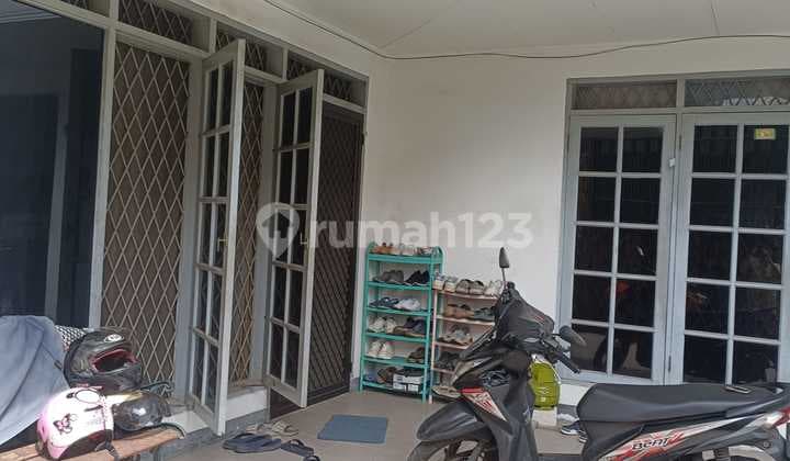 Dijual Termurah Rumah 257M2 di Taman Ratu Jakarta Barat