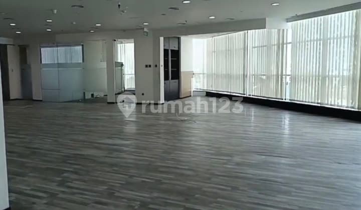Disewakan Unit Kantor 350m2 Siap Pakai Di Apl Tower