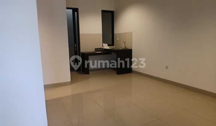 For Rent Green Royal 2BR Unfurnished Best Deal