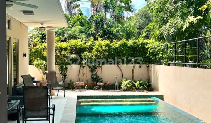 Rumah Siap Huni Full Renovasi Dekat Area Senoapti dan Perkantoran SCBD Jakarta Selatan