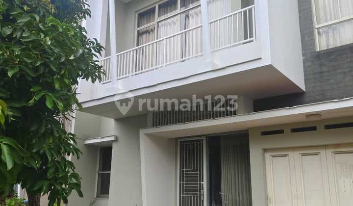 Dijual Cepat Harga Termurah Rumah di Grisea The Spring Gading Serpong 9X18m2 Siap Huni!