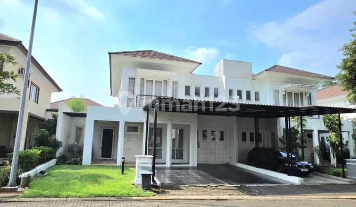 Luxury House in De Park Bsd City 12X25m² Facing South with Garden, Suitable for Swimming Pool