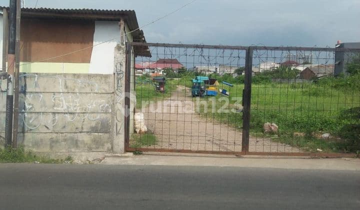 Kavling terbaik 13.000m2 Di Depan pasar Menceng Dijual!