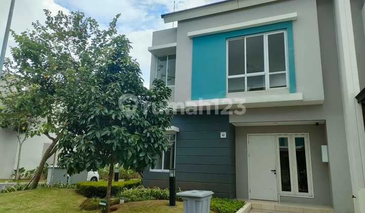 For Rent 2-Story Hook House in Agnesi Gading Serpong
