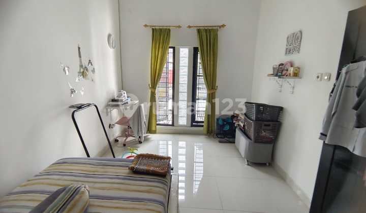 For Sale 2.5 Story Fully Furnished House in Catalina Gading Serpong