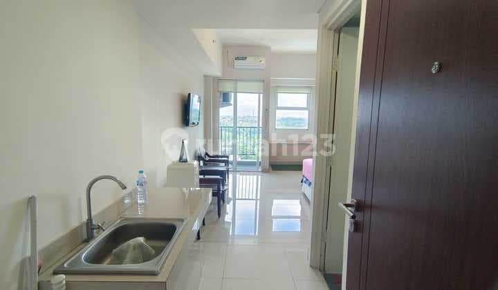 Aparteman Studio Parkland Avenue Di Bsd Tangerang Selatan
