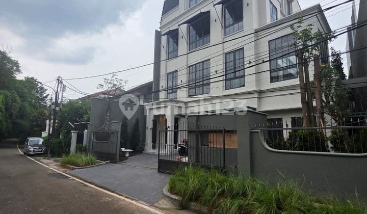 DIJUAL RUMAH BRAND NEW KEBAYORAN BARU