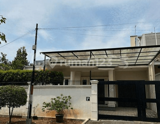 Prime Area Pondok Indah Rumah Terawat Siap Huni