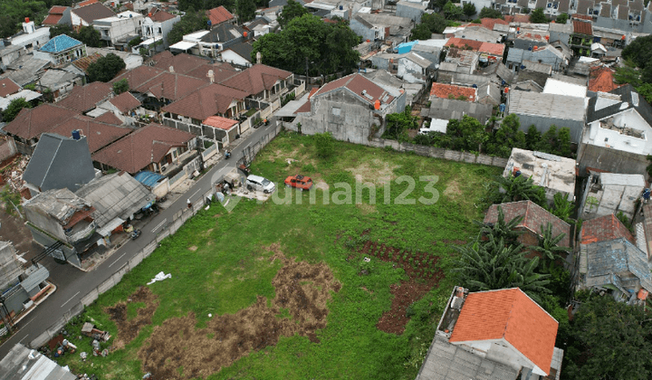 Dekat Toll Desari Tanah Cocok Untuk Townhouse di Jagakarsa