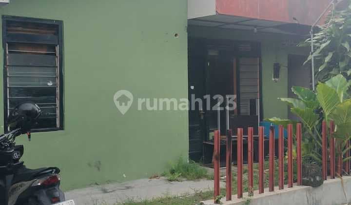 Rumah Sederhana Strategis Dekat Mall Dan Kampus