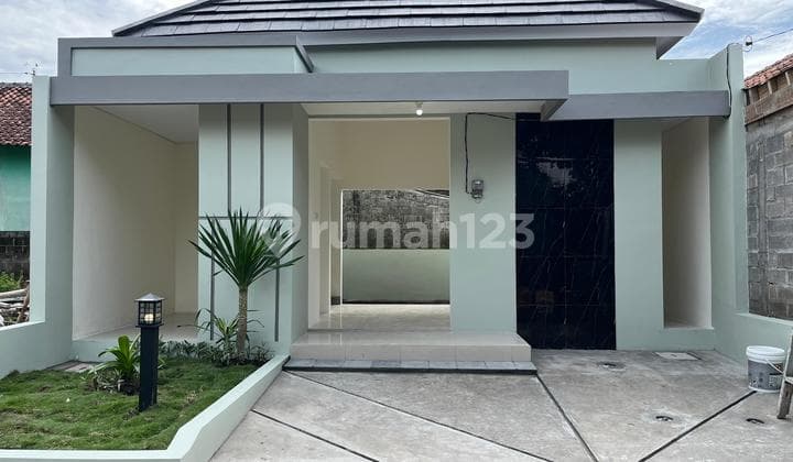 Rumah Baru Dekat Area Industri Dan Tempat Wisata