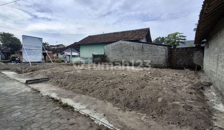 Rumah Baru Siap Bangun Belakang Pabrik Sgm