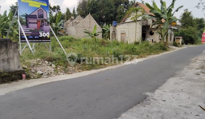 Residential Land Near Prambanan Temple