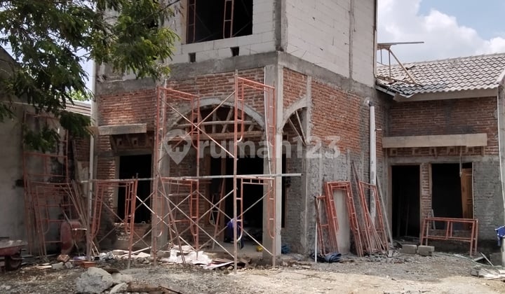 Rumah Baru Desain Mewah Konsep Klasik Modern