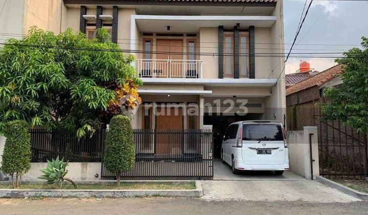 Rumah Baru Minimalis 2 Lantai Turangga Siap Huni