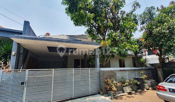 Dijual Rumah Terawat Siap Huni Komplek Situsari Buahbatu