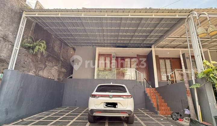 Dijual Rumah Dalam Perumahan Ubud Village