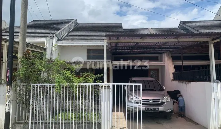 Rumah Bagus Unfurnished Arcamanik, Bandung