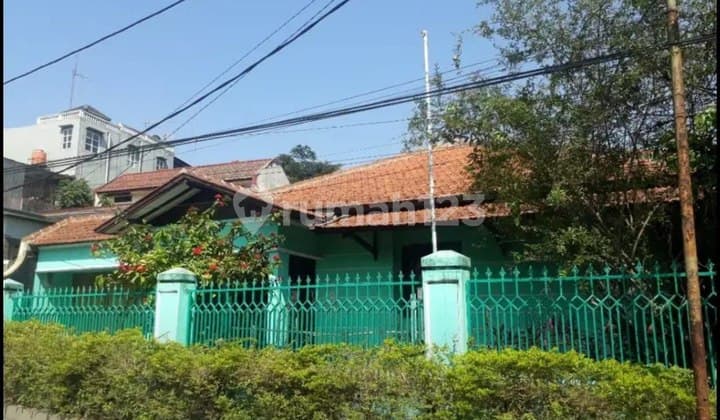 Land area calculation house in the Batununggal wing.