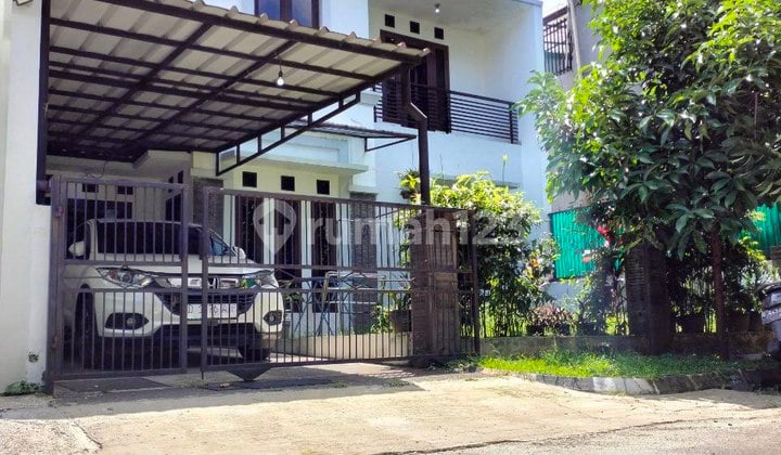 Rumah Siap Huni Dalam Kompek Buah Batu Regency Dekat Tol