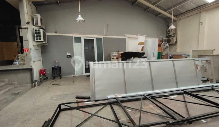 Gudang Murah Siap Huni di Jalan Raya Kopo Bandung