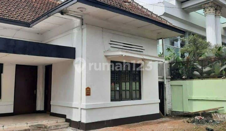 Rumah Strategis Bisnis di Sayap Riau Bandung