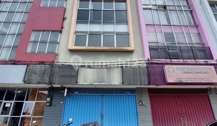 Ruko 3 Lantai Lokasi Bagus Pasar Modern Batununggal