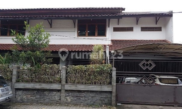 Rumah Terawat Sayap Riau Bandung Lokasi Hunian
