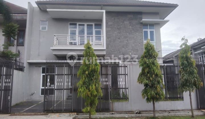 Rumah modern mekar wangi lokasi bagus bandung kota