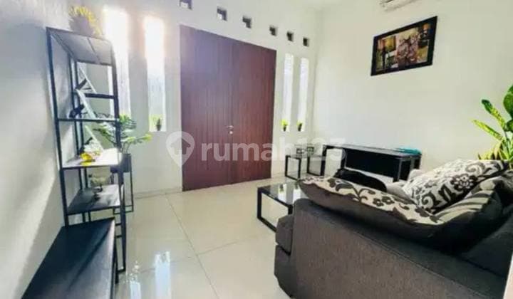 Rumah Bagus Siap Huni Strategis Setra Sari Bandung