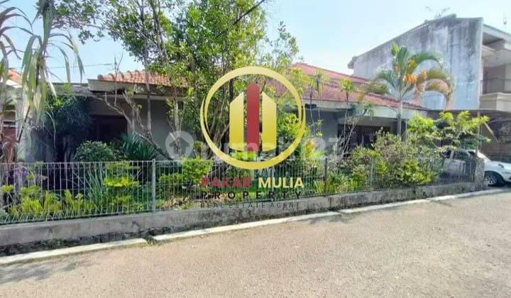Rumah lama lokasi bagus di cijagra suryalaya bandung