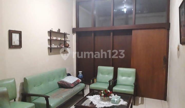 Rumah Sayap Burangrang Lokasi Bagus Pusat Kota Bandung