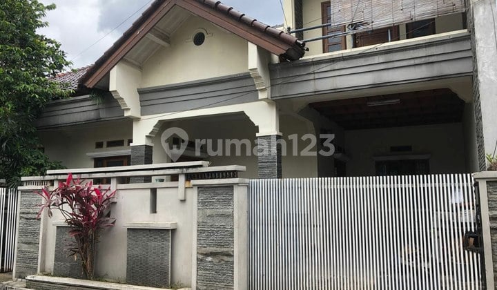 Rumah bagus strategis di margahayu raya bandung