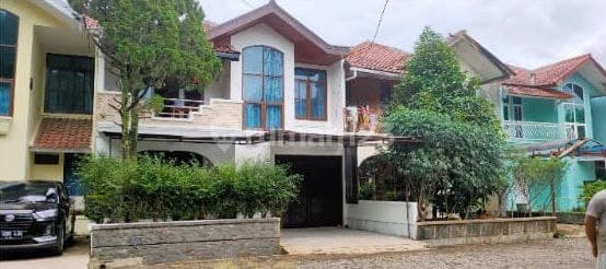 Rumah di Arcamanik Dalam Komplek Lokasi Bagus