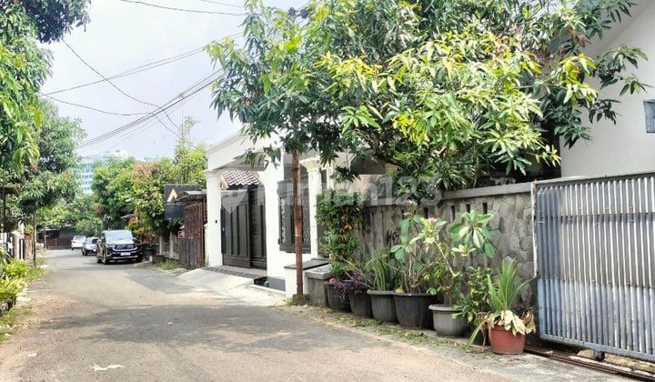Rumah Terawat di Turangga Bandung Lokasi Bagus Dekat Griya
