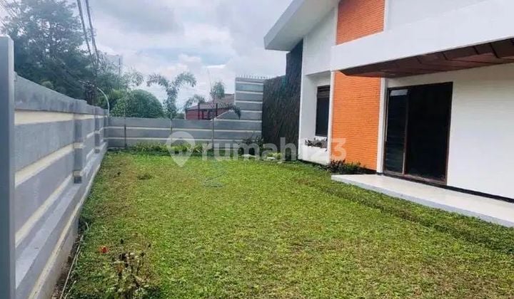 Rumah Terawat Lokasi Bagus di Setra Sari Raya Bandung Kota