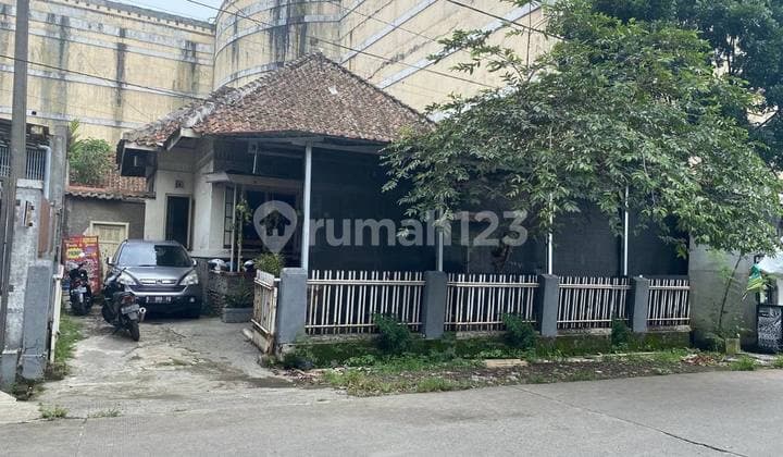 Rumah Strategis Usaha di Sayap Pungkur Bandung