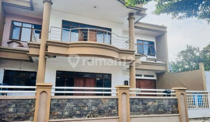 Rumah Bagus Dalam Komplek Di Bandung Kota