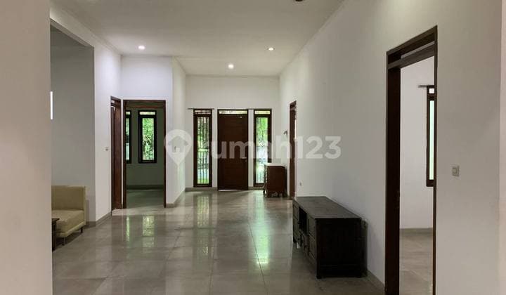 Rumah Bagus Siap Huni Komplek Batununggal