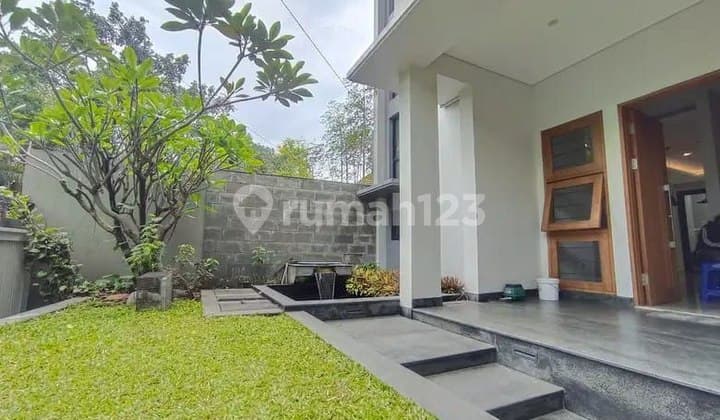 Rumah Lux siap huni sayap Gatsu Burangrang