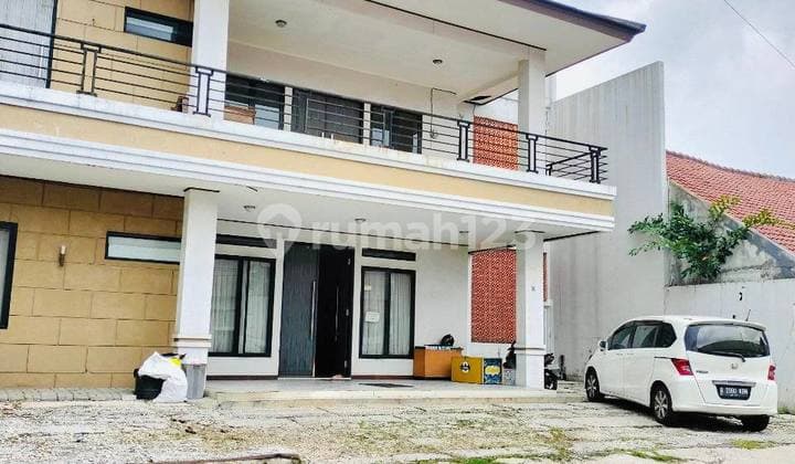 Luxury House Low Price Riau Bandung Wing