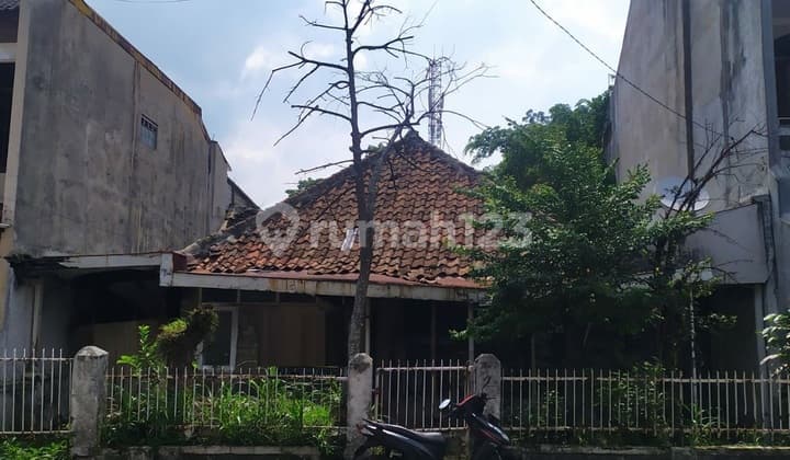 Rumah Hitung Tanah di Burangrang Lengkong Lodaya