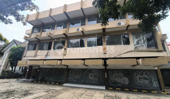 For Rent 3-Story Building on Merdeka Street Opposite City Hall Former BPRKS