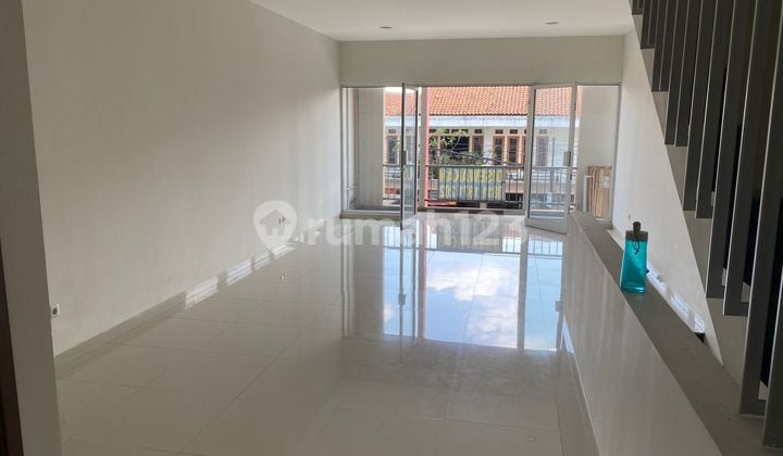 Disewakan Ruko Siap Huni Bagus 3 Lantai Dekat Alun Alun Cimahi