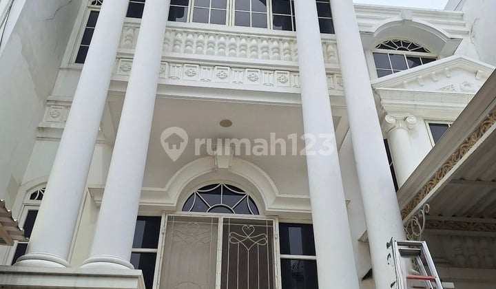 Turun Harga Segera Terjual Rumah Pik 1 Katamaran Furnish Mewah!! Full Marble